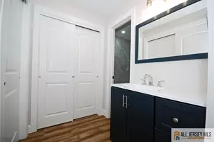 187 Newport Rd, Monroe Township, NJ 08831 - Photo 21