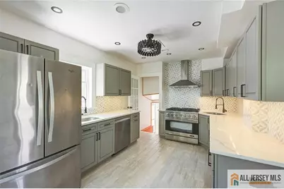 101 S 4th Avenue, Highland Park, NJ 08904 - Photo 15