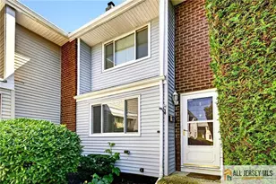 4 Quincy Cir, South Brunswick Township, NJ 08810 - Photo 3