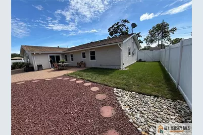 21 Drake Avenue, Monroe Township, NJ 08831 - Photo 9
