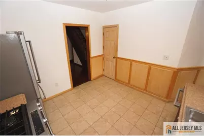 34 Rutgers Avenue, Colonia, NJ 07067 - Photo 19