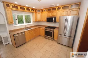 34 Rutgers Ave, Colonia, NJ 07067 - Photo 15