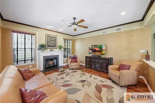 38 Maplehurst Ln, Piscataway Township, NJ 08854 - Photo 21