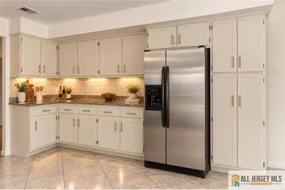 21 Eldridge Drive, East Brunswick Township, NJ 08816 - Photo 15