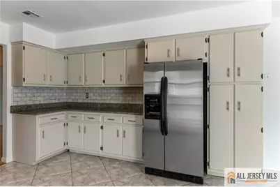 21 Eldridge Drive, East Brunswick Township, NJ 08816 - Photo 19