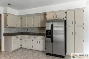 21 Eldridge Dr, East Brunswick Township, NJ 08816 - Photo 19