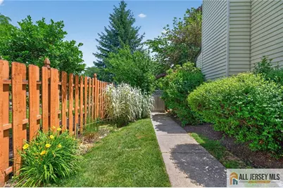 10 Krebs Road, Plainsboro Township, NJ 08536 - Photo 5