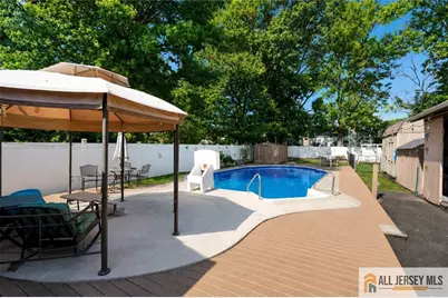 485 E Woodbridge Avenue, Avenel, NJ 07001 - Photo 29