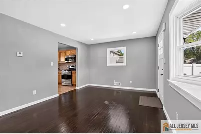 751 Rutherford Avenue, Woodbridge Township, NJ 07095 - Photo 9