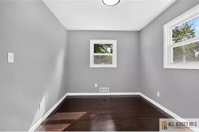 751 Rutherford Avenue, Woodbridge Township, NJ 07095 - Photo 19