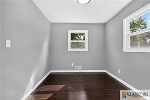 751 Rutherford Ave, Woodbridge Township, NJ 07095 - Photo 19