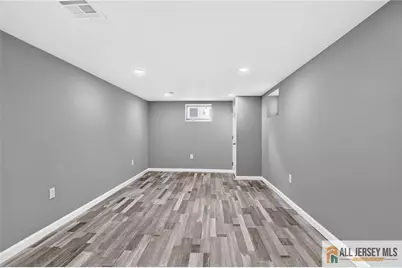 751 Rutherford Avenue, Woodbridge Township, NJ 07095 - Photo 21