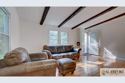 303 Woods End Court, Spotswood, NJ 08884 - Photo 9