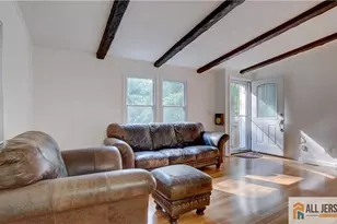 303 Woods End Ct, Spotswood, NJ 08884 - Photo 9