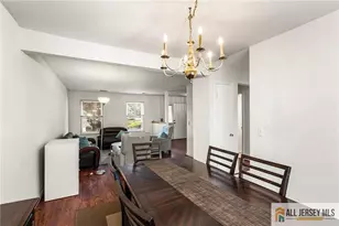92 Woodbury Rd, Edison, NJ 08820 - Photo 7