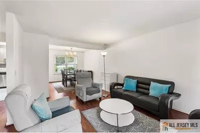 92 Woodbury Road, Edison, NJ 08820 - Photo 5