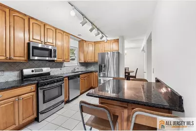 92 Woodbury Road, Edison, NJ 08820 - Photo 11
