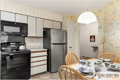 8 Rothwell Drive #8A, Monroe Township, NJ 08831 - Photo 11