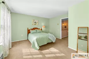376 Stirling Dr, Monroe Township, NJ 08831 - Photo 17