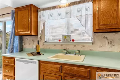 376 Stirling Drive #376A, Jamesburg, NJ 08831 - Photo 11