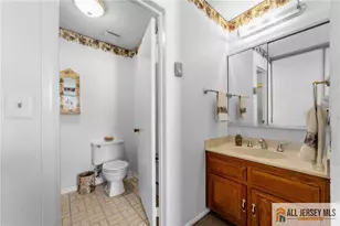 376 Stirling Dr, Monroe Township, NJ 08831 - Photo 25