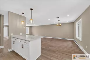 719 Delair Rd, Monroe Township, NJ 08831 - Photo 9