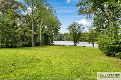 19 Garden Terrace, East Brunswick Township, NJ 08816 - Photo 69