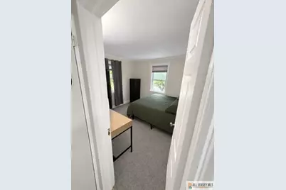340 N 6th Avenue #1, Manville, NJ 08835 - Photo 5