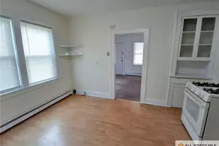 31 Obert St, South River, NJ 08882 - Photo 5