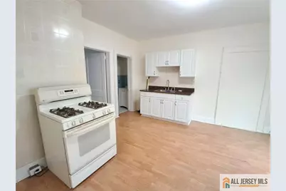 31 Obert Street #1A, South River, NJ 08882 - Photo 3