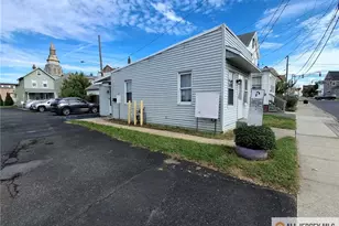 27 Obert St, South River, NJ 08882 - Photo 9