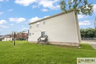 716 Carlock Ave, Perth Amboy, NJ 08861 - Photo 23