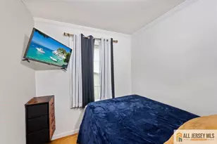 716 Carlock Ave, Perth Amboy, NJ 08861 - Photo 9