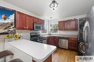 716 Carlock Ave, Perth Amboy, NJ 08861 - Photo 7