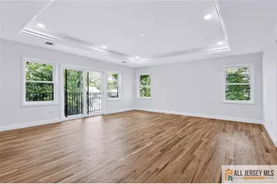 220 W Locust Avenue, Edison, NJ 08820 - Photo 31