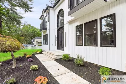 220 W Locust Avenue, Edison, NJ 08820 - Photo 53