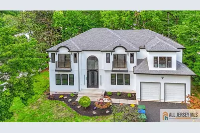 220 W Locust Avenue, Edison, NJ 08820 - Photo 59