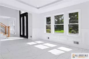 220 W Locust Ave, Edison, NJ 08820 - Photo 19