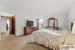 1177 Aaron Rd, North Brunswick Township, NJ 08902 - Photo 25