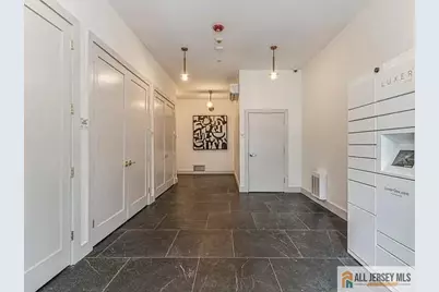 386 Fifth Street #301, Jersey City, NJ 07302 - Photo 3
