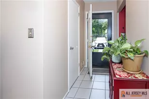 49 Albury Way, North Brunswick Township, NJ 08902 - Photo 3