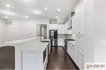 [Address not provided], Cranbury Township, NJ 08512 - Photo 11
