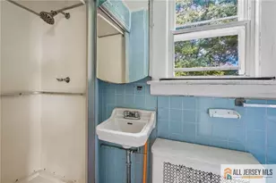 0-362-364 Alpine St, Perth Amboy, NJ 08861 - Photo 23