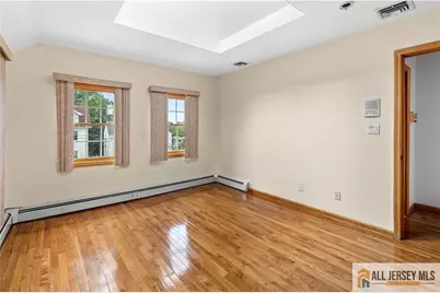 65 Livingston Avenue, Kearny, NJ 07032 - Photo 5