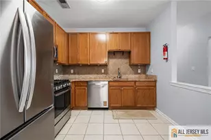 131 Frank Ct, South Plainfield, NJ 07080 - Photo 15