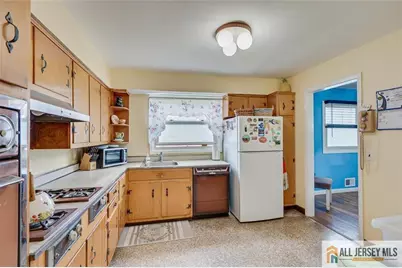 66 Preston Road, Colonia, NJ 07067 - Photo 15