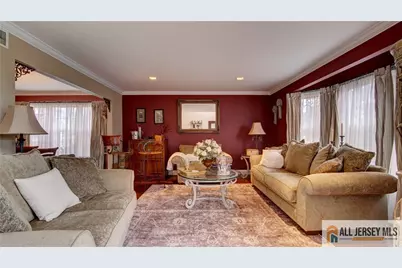 [Address not provided], Old Bridge Township, NJ 07747 - Photo 11