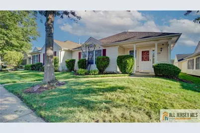 229 N Pondview Boulevard, Monroe Township, NJ 08831 - Photo 3