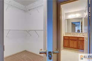 229 N Pondview Blvd, Monroe Township, NJ 08831 - Photo 17
