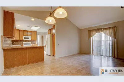 229 N Pondview Boulevard, Monroe Township, NJ 08831 - Photo 25